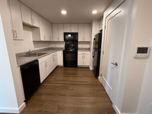 466 River Street 217, Boston, MA 02126