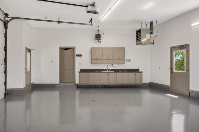 9721 Frontier Lane, Credit River Twp, MN 55044