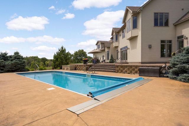 9721 Frontier Lane, Credit River Twp, MN 55044