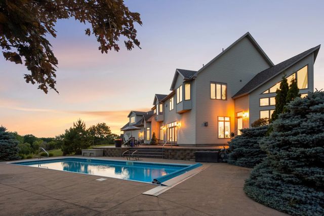 9721 Frontier Lane, Credit River Twp, MN 55044