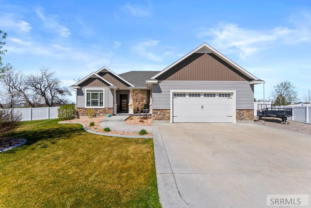 Image 1 of property listing at 3221 E Ringneck Drive, Idaho Falls, ID 83401