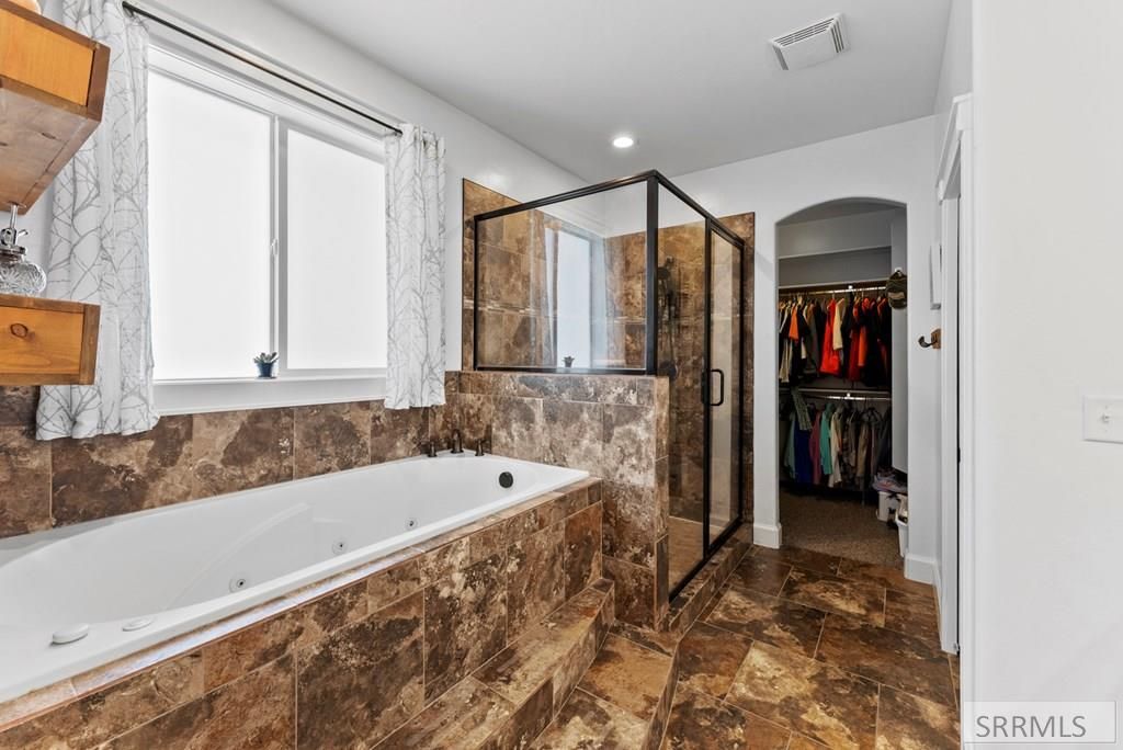 Image 25 of property listing at 3221 E Ringneck Drive, Idaho Falls, ID 83401