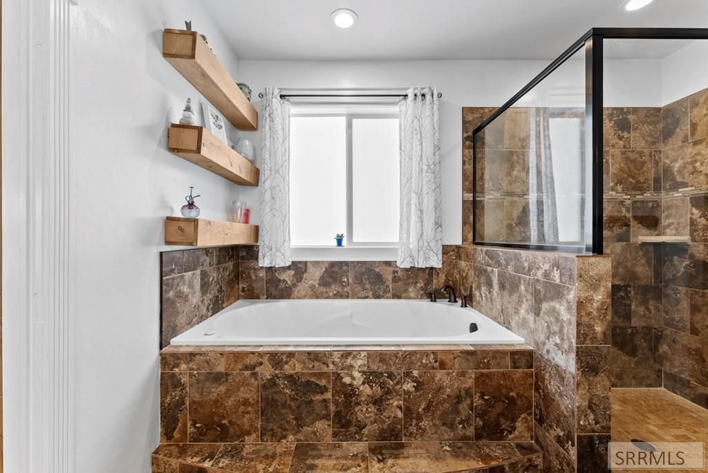 Image 26 of property listing at 3221 E Ringneck Drive, Idaho Falls, ID 83401