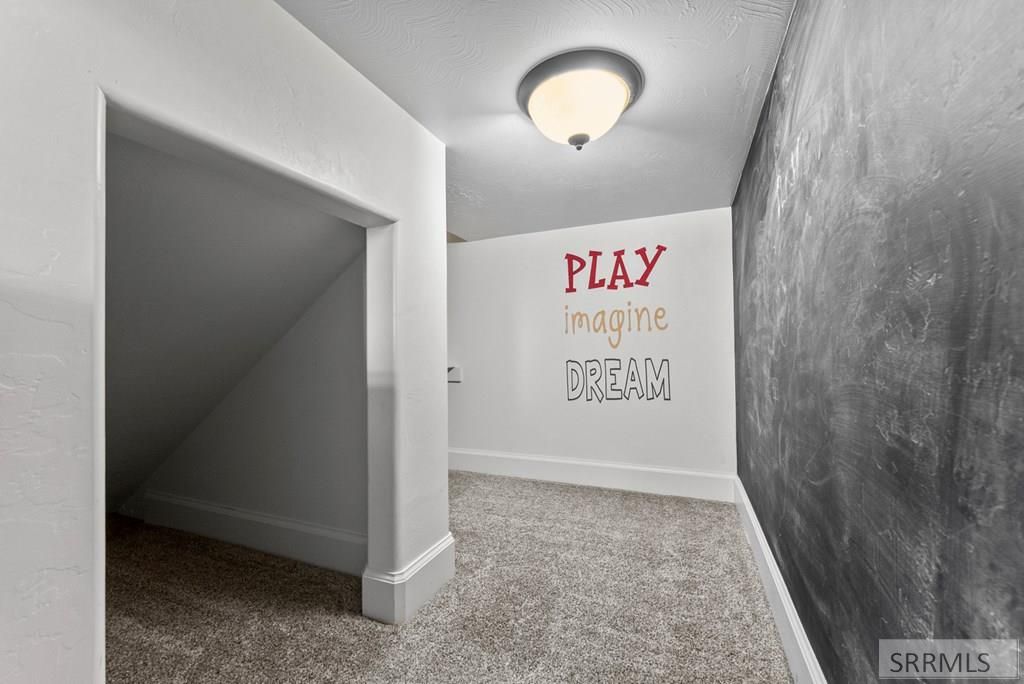 Image 40 of property listing at 3221 E Ringneck Drive, Idaho Falls, ID 83401