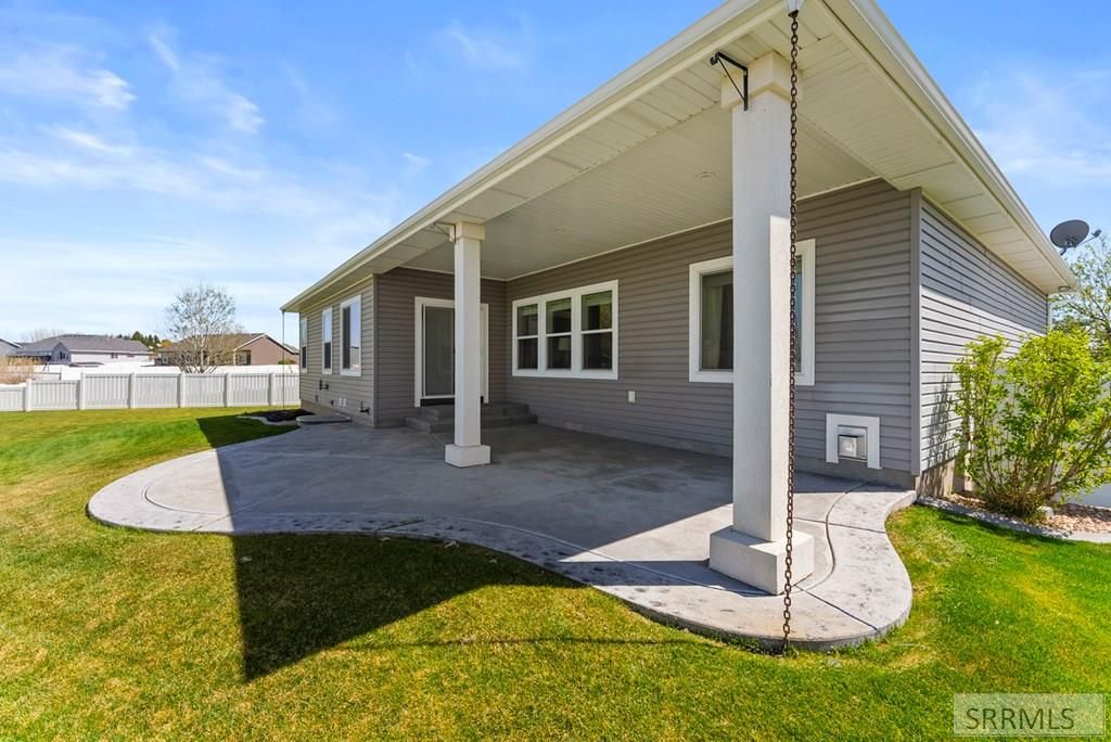 Image 47 of property listing at 3221 E Ringneck Drive, Idaho Falls, ID 83401