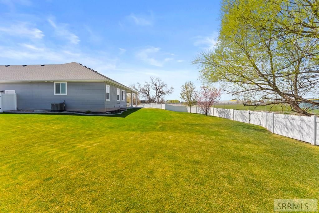Image 49 of property listing at 3221 E Ringneck Drive, Idaho Falls, ID 83401