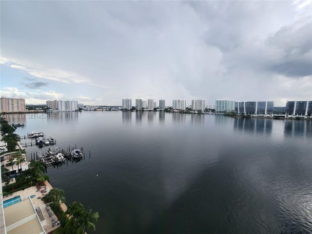 18100 N Bay Road PH7, Sunny Isles Beach, FL 33160