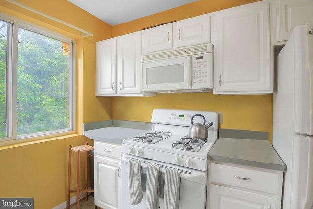 4212 BENNING RD NE #5, Washington, DC 20019