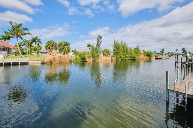 4122 SW 22nd CT, Cape Coral, FL 33914