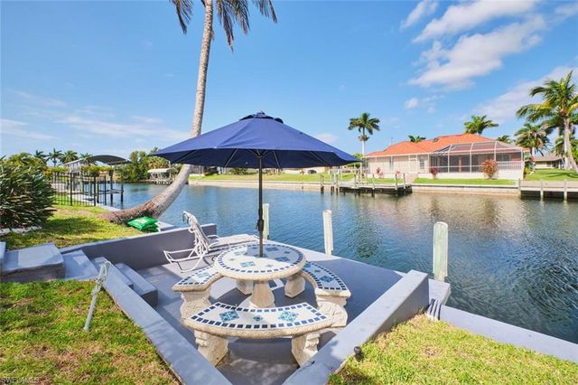 4122 SW 22nd CT, Cape Coral, FL 33914