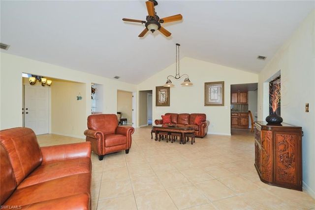 4122 SW 22nd CT, Cape Coral, FL 33914