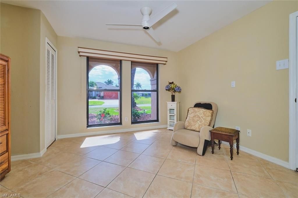 Image 12 of property listing at 4122 SW 22nd CT, Cape Coral, FL 33914