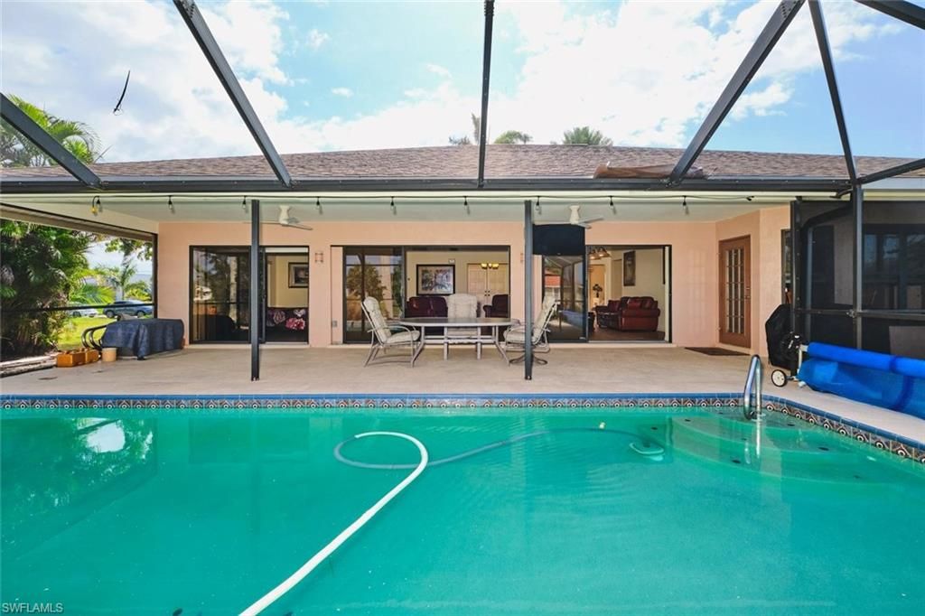 Image 25 of property listing at 4122 SW 22nd CT, Cape Coral, FL 33914
