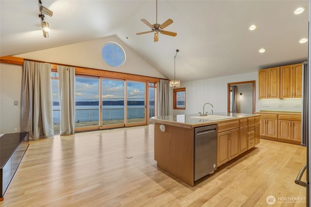 1288 Talagwa Lane, Camano Island, WA 98282