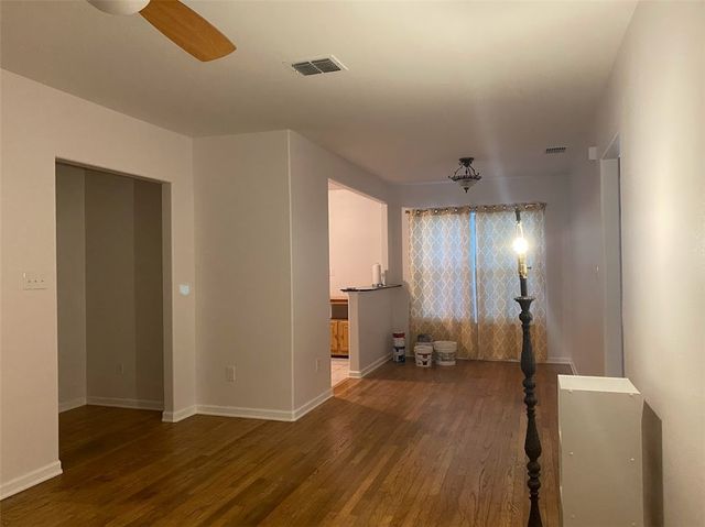 4214 Brentwood Dr, Corpus Christi, TX 78415