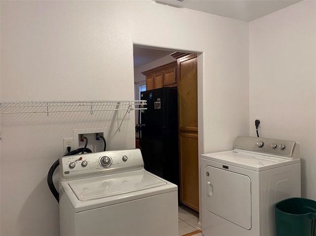 4214 Brentwood Dr, Corpus Christi, TX 78415