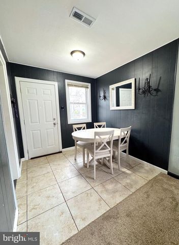 1046 THOMAS RD, Glen Burnie, MD 21060