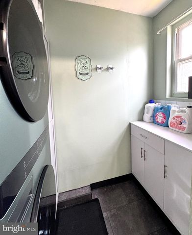 1046 THOMAS RD, Glen Burnie, MD 21060