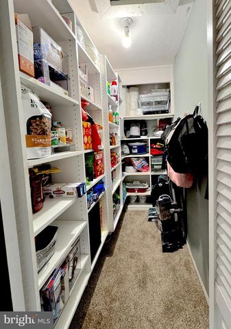 1046 THOMAS RD, Glen Burnie, MD 21060