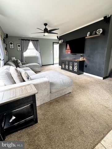 1046 THOMAS RD, Glen Burnie, MD 21060