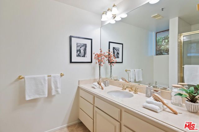 2131 Century Park Lane 109, Los Angeles, CA 90067