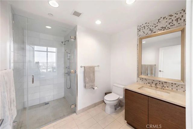 900 W Olympic 28A, Los Angeles, CA 90015