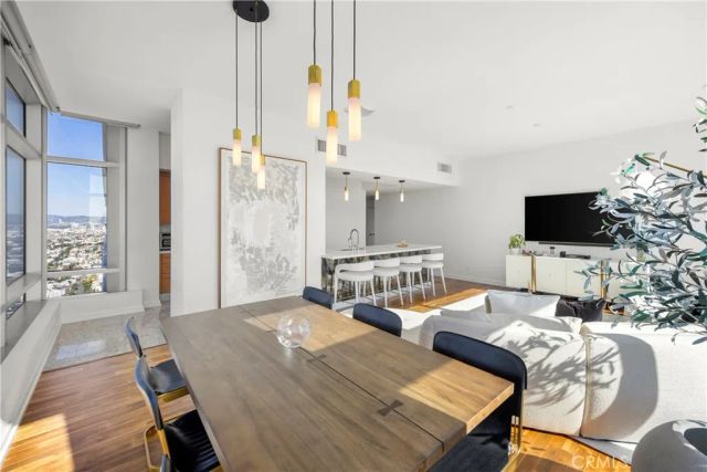 900 W Olympic 28A, Los Angeles, CA 90015