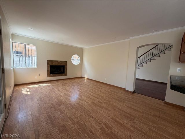 921 Greystone Drive, Las Vegas, NV 89108
