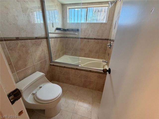 921 Greystone Drive, Las Vegas, NV 89108