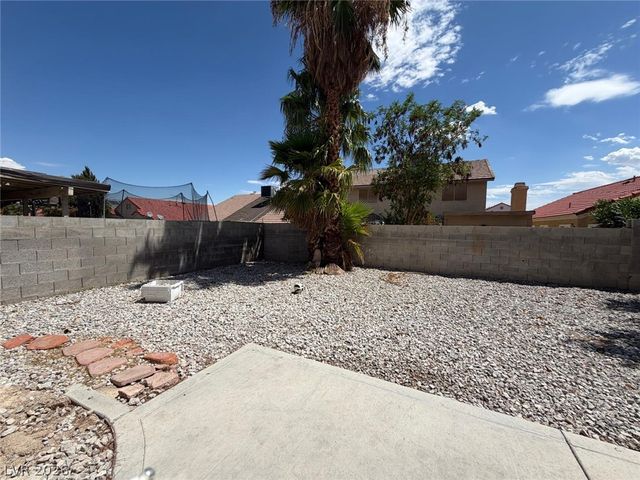 921 Greystone Drive, Las Vegas, NV 89108