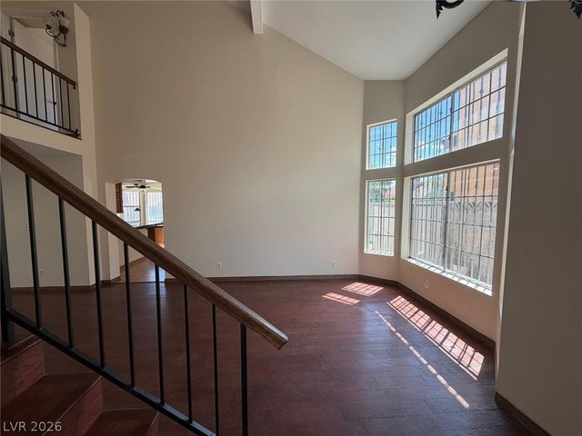 921 Greystone Drive, Las Vegas, NV 89108