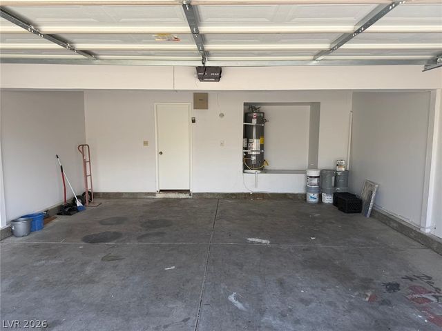 921 Greystone Drive, Las Vegas, NV 89108