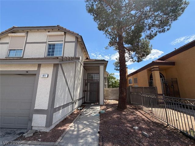 921 Greystone Drive, Las Vegas, NV 89108