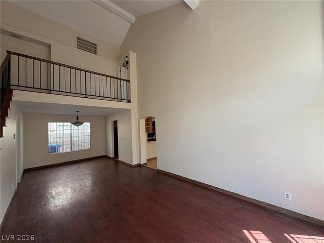 921 Greystone Drive, Las Vegas, NV 89108