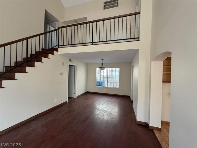 921 Greystone Drive, Las Vegas, NV 89108
