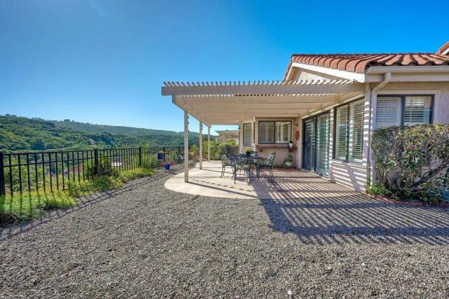 28758 Vista Valley Dr, Vista, CA 92084