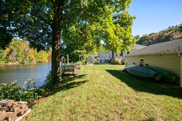 216 Main Street, Sprague, CT 06330