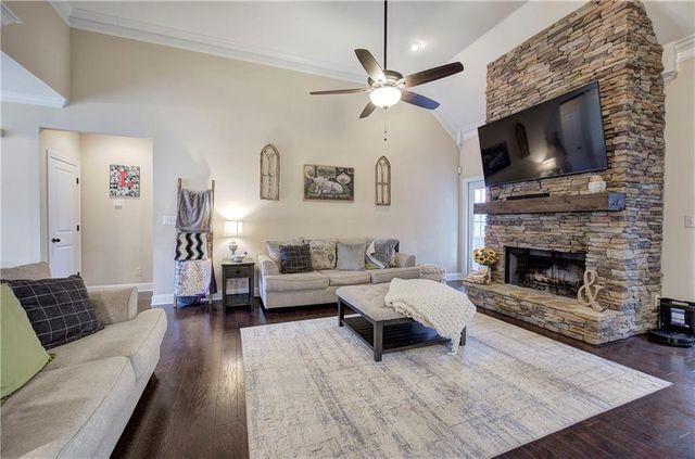 52 Mission Hills SW Drive, Cartersville, GA 30120