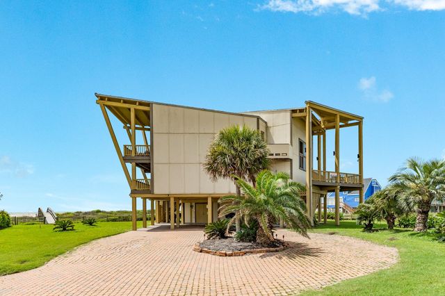 21127 W Sand Hill Drive, Galveston, TX 77554