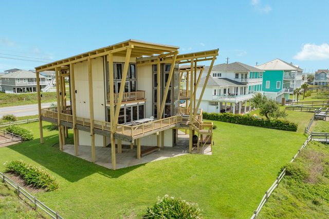 21127 W Sand Hill Drive, Galveston, TX 77554