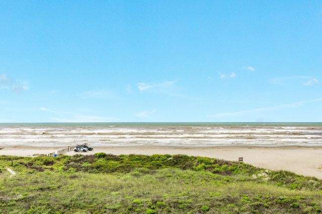 21127 W Sand Hill Drive, Galveston, TX 77554