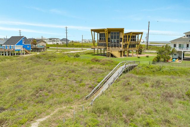 21127 W Sand Hill Drive, Galveston, TX 77554