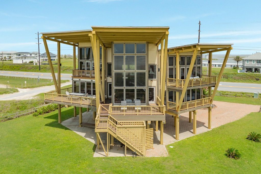 21127 W Sand Hill Drive, Galveston, TX 77554