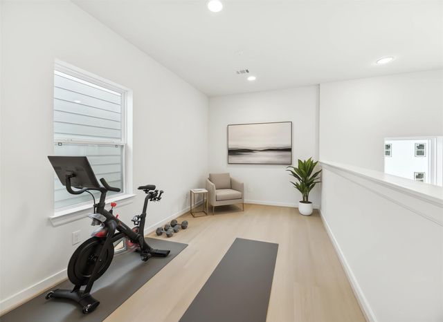 817 Thornton Road F, Houston, TX 77018