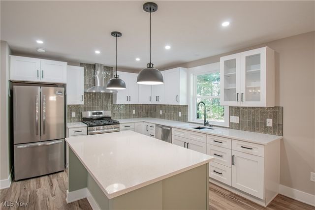 6519 Lorraine Avenue NW, Massillon, OH 44646