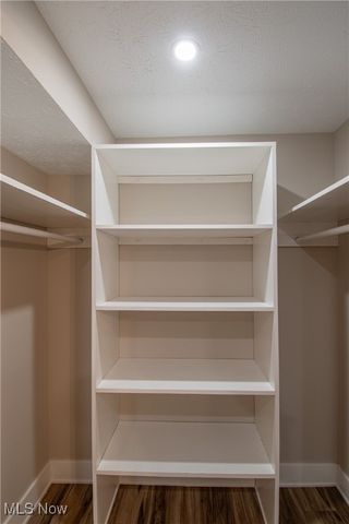 6519 Lorraine Avenue NW, Massillon, OH 44646