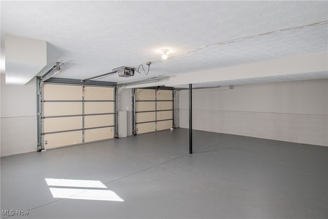 6519 Lorraine Avenue NW, Massillon, OH 44646