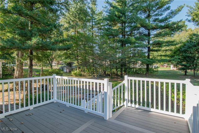 6519 Lorraine Avenue NW, Massillon, OH 44646