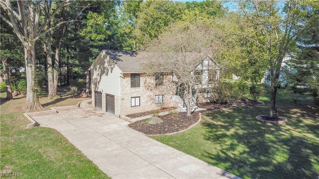 6519 Lorraine Avenue NW, Massillon, OH 44646