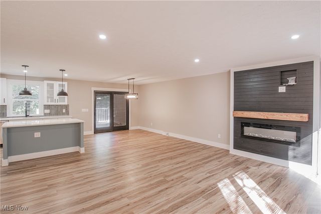 6519 Lorraine Avenue NW, Massillon, OH 44646